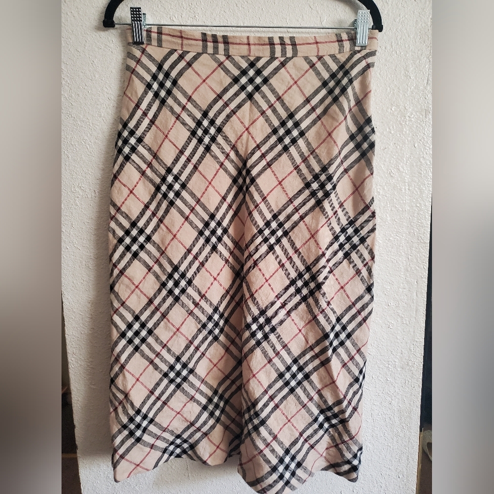 Womens Burberry Cream A Line Linen Skirt